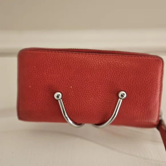 Lowstart "Marc Jacobs Red Leather Wallet - Picture 2 of 11